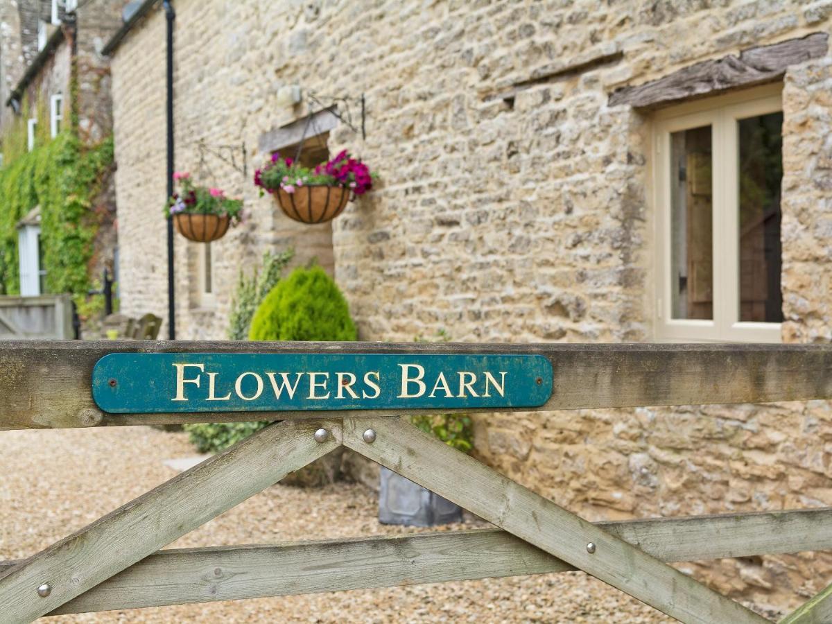 Villa Flowers Barn à Daglingworth Extérieur photo